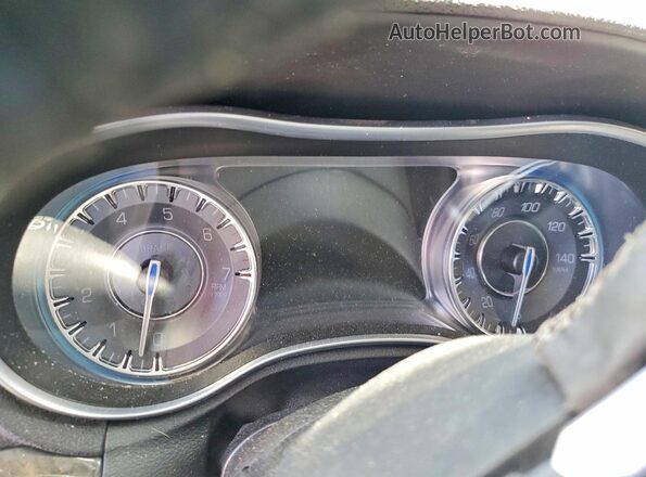 2C3CCAEGXGH151986 2016 CHRYSLER 300 Черный Вид щитка приборов