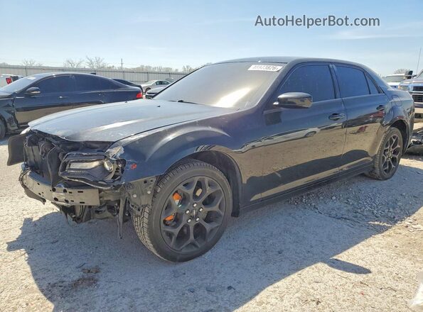 2C3CCAGG1GH234249 2016 CHRYSLER 300 Черный Передняя левая четверть