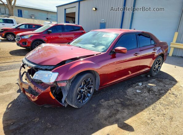 2C3CCAGG2KH690785 2019 CHRYSLER 300 Red Vista tres cuartos delantera izquierda