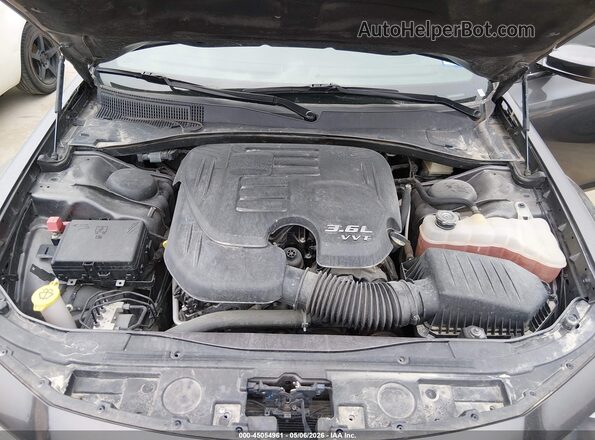 2C3CCAGG2LH151004 2020 CHRYSLER 300 Черный Вид сзади
