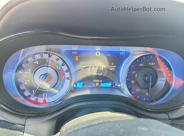 2C3CCAGG3KH517471 2019 CHRYSLER 300 Белый Вид щитка приборов