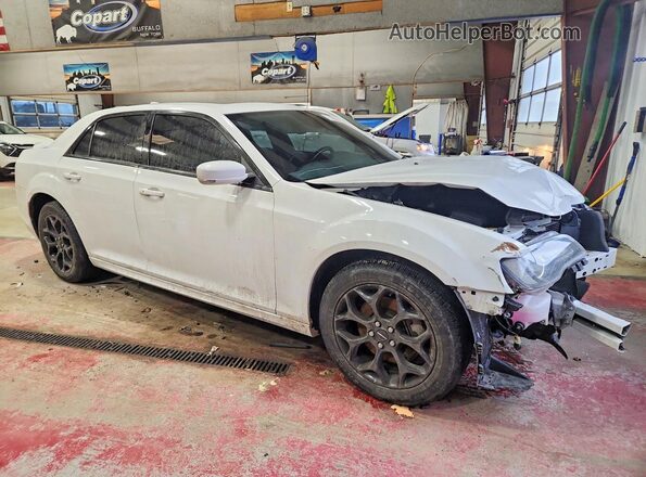 2C3CCAGG4NH135325 2022 CHRYSLER 300 White Delantero derecho