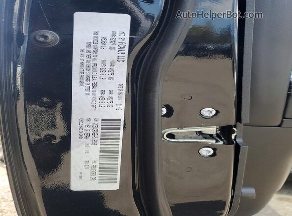 2C3CCAGG6HH512550 2017 CHRYSLER 300 Черный Вид подкапотного пространства