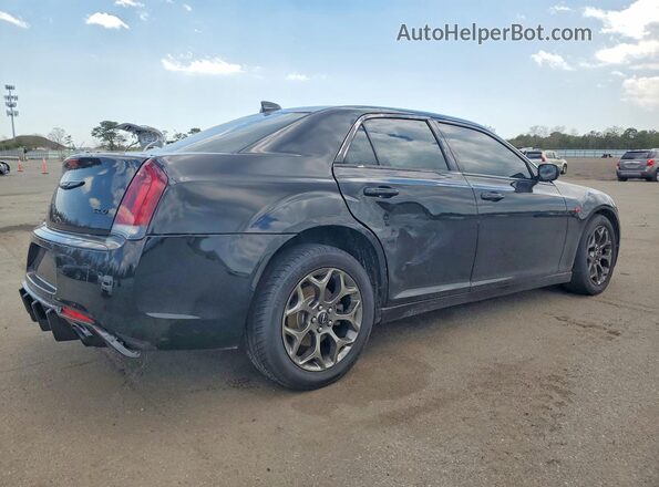 2C3CCAGG6HH512550 2017 CHRYSLER 300 Черный Задняя правая четверть