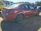 2018 Chrysler 300 S Красный vin: 2C3CCAGG7JH181631