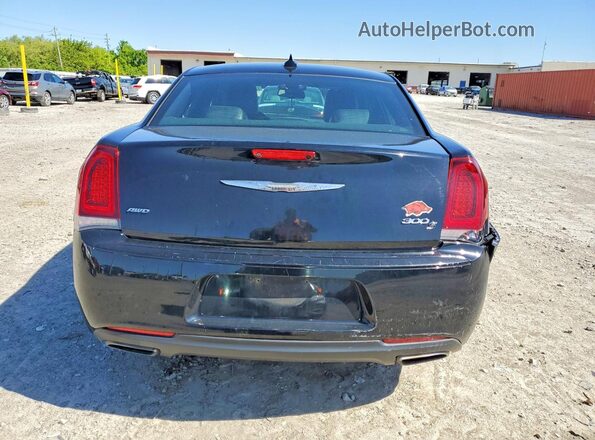 2C3CCAGGXGH244276 2016 CHRYSLER 300 Черный Вид сзади