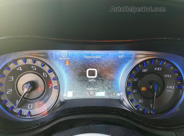 2C3CCAGGXHH534812 2017 CHRYSLER 300 White Instrument cluster view