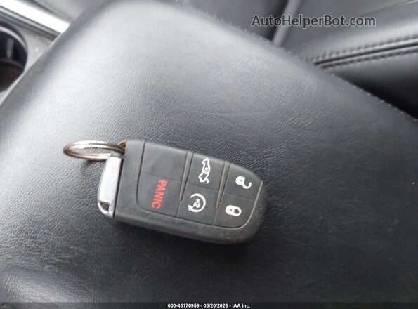 2C3CCARG0LH233729 2020 CHRYSLER 300 Black Widok deski rozdzielczej