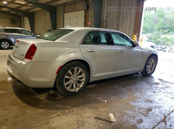 2C3CCARG5LH225660 2020 CHRYSLER 300 Silver Tył prawy