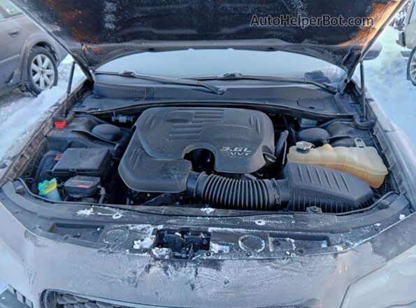 2C3CCARGXLH169019 2020 CHRYSLER 300 Угольный Вид задней части салона