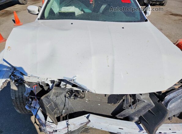 2C3CCASGXNH177585 2022 CHRYSLER 300 White Սալոնի հետևի տեսք