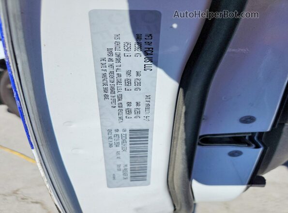 2C3CDXAG6JH163341 2018 DODGE CHARGER Белый Вид подкапотного пространства