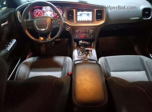 2C3CDXBG0MH504767 2021 DODGE CHARGER Синий Вид панели приборов