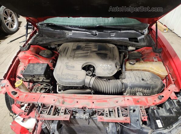 2C3CDXBG3KH725521 2019 DODGE CHARGER Red Widok wnętrza z tyłu