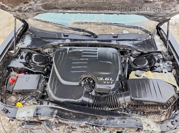 2C3CDXBG4NH250708 2022 DODGE CHARGER Черный Вид задней части салона