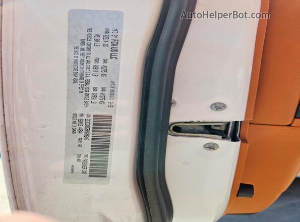 2C3CDXBG5KH604246 2019 DODGE CHARGER White Вид підкапотного простору