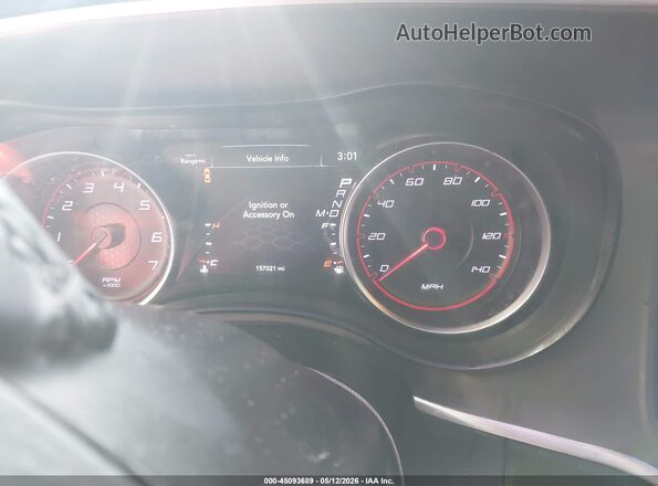 2C3CDXBG7KH717468 2019 DODGE CHARGER White Vista de los asientos traseros