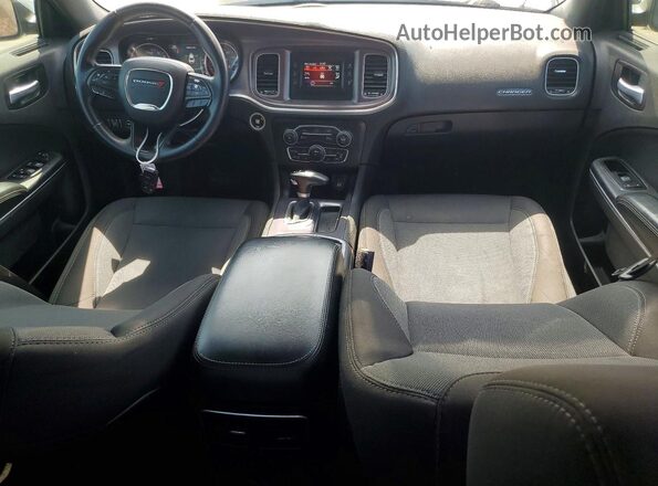 2C3CDXBG8HH518650 2017 DODGE CHARGER White Вид панелі приладів