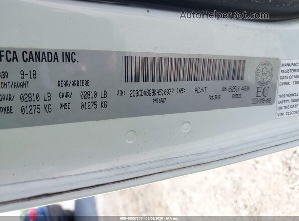 2C3CDXBG9KH510077 2019 DODGE CHARGER White Widok komory silnika