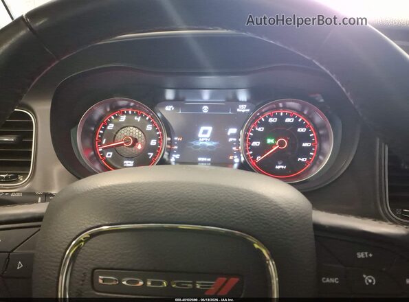 2C3CDXBG9LH190096 2020 DODGE CHARGER White Widok tylnych siedzeń