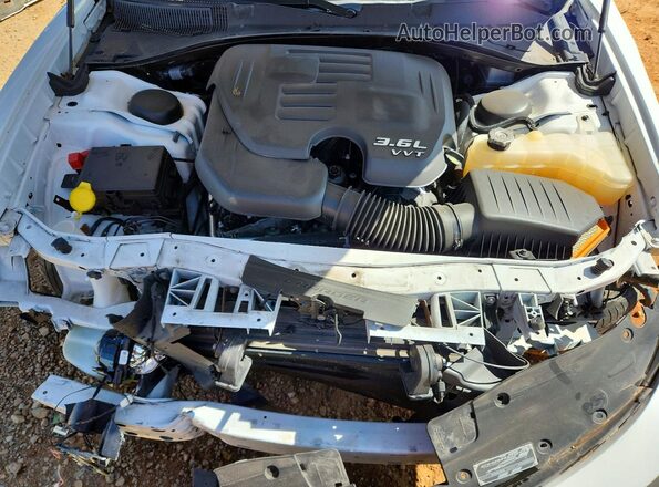 2C3CDXBGXPH529485 2023 DODGE CHARGER Белый Вид задней части салона