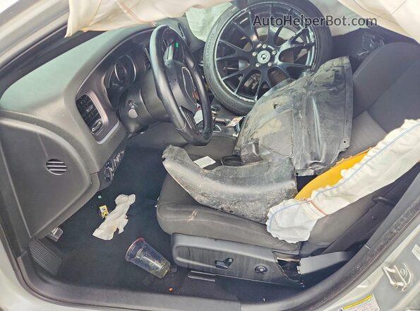 2C3CDXCT0LH202843 2020 DODGE CHARGER Серебряный Вид салона спереди