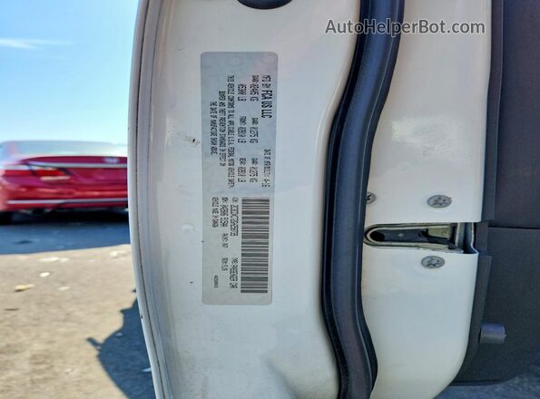 2C3CDXCT2GH258739 2016 DODGE CHARGER Белый Вид наклейки с VIN-кодом