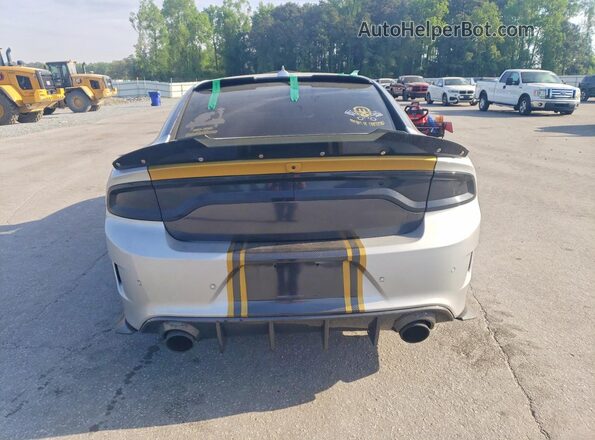 2C3CDXCT4PH550473 2023 DODGE CHARGER Silver Вид ззаду