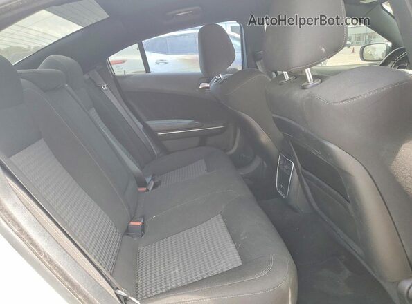 2C3CDXCT5NH129231 2022 DODGE CHARGER Белый Вид задних сидений