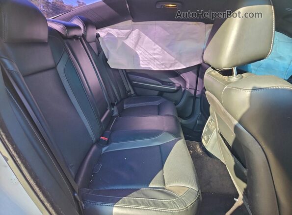 2C3CDXFG4HH507509 2017 DODGE CHARGER Белый Вид задних сидений