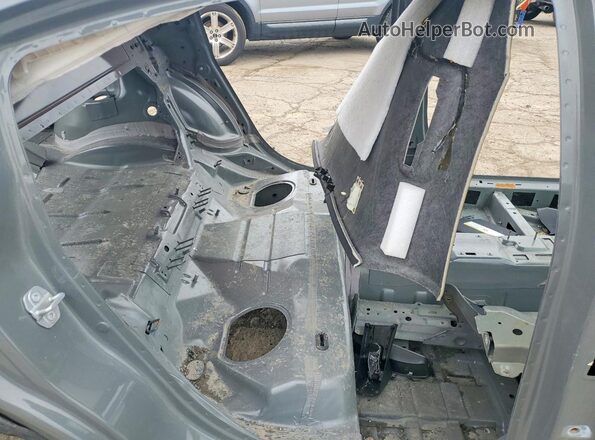 2C3CDXGJ2JH297458 2018 DODGE CHARGER Gray Vista de los asientos traseros