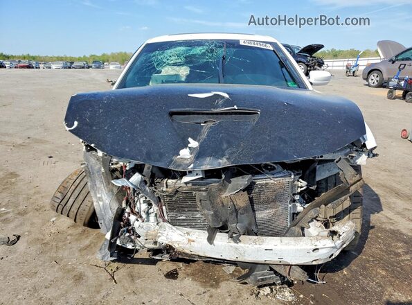 2C3CDXGJ2KH692418 2019 DODGE CHARGER White Vista frontal