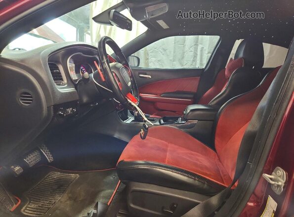2C3CDXGJ4JH125920 2018 DODGE CHARGER Темно-бордовый Вид салона спереди