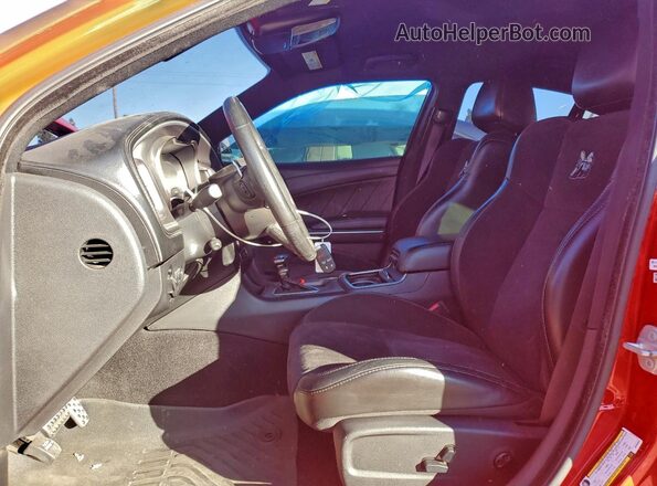 2C3CDXGJ4KH696664 2019 DODGE CHARGER Red Vista interior delantera