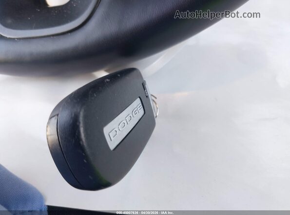 2C3CDXGJ4NH248509 2022 DODGE CHARGER Белый Вид панели приборов