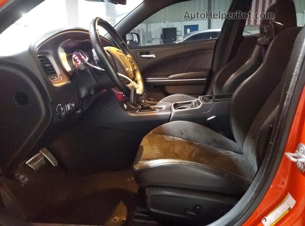 2C3CDXGJ8MH559214 2021 DODGE CHARGER Оранжевый Вид салона спереди