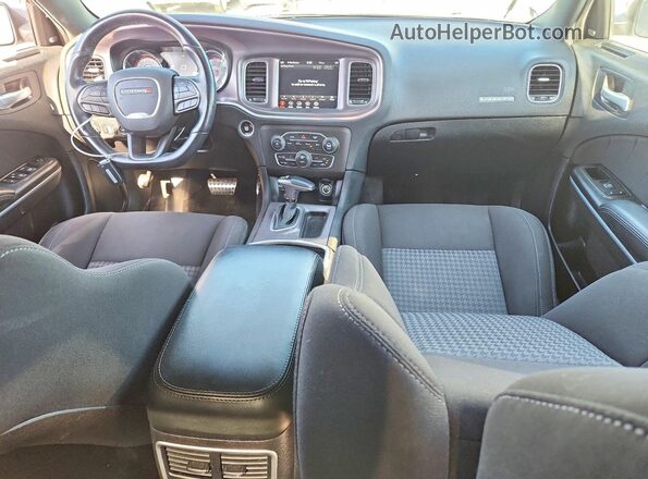 2C3CDXHG0MH533516 2021 DODGE CHARGER Silver Widok deski rozdzielczej
