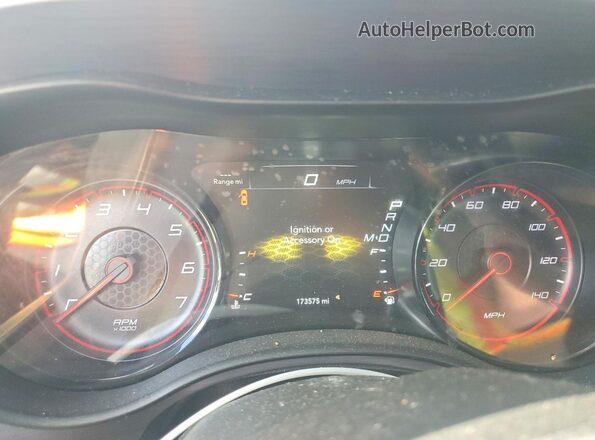 2C3CDXHG3HH543933 2017 DODGE CHARGER Серебряный Вид щитка приборов