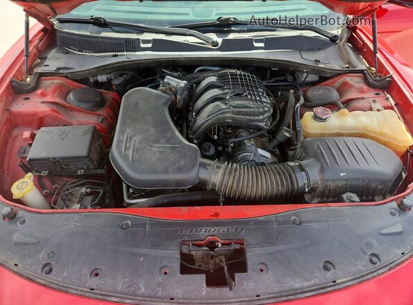 2C3CDXHG4GH276882 2016 DODGE CHARGER Красный Вид задней части салона