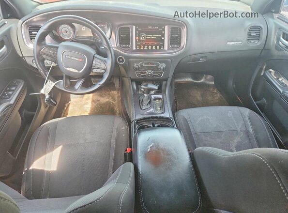 2C3CDXHG4GH276882 2016 DODGE CHARGER Красный Вид панели приборов