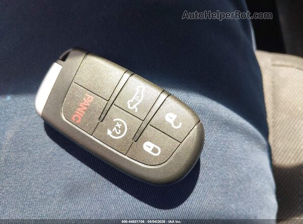 2C3CDXHG5HH559261 2017 DODGE CHARGER Gray Widok deski rozdzielczej