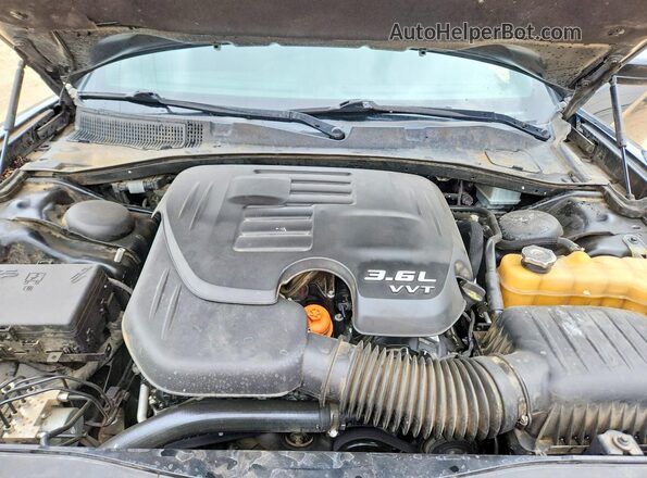 2C3CDXHG5HH652541 2017 DODGE CHARGER Черный Вид задней части салона