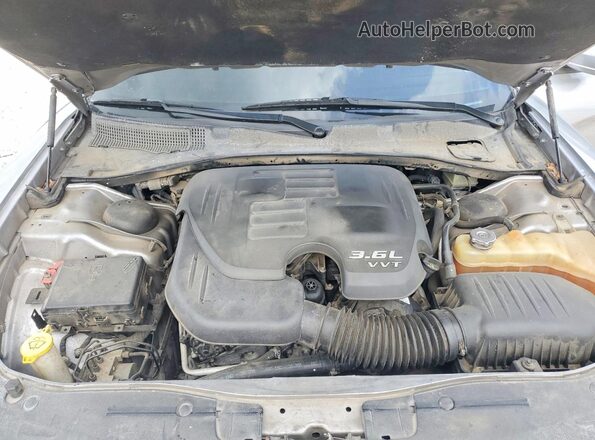 2C3CDXHG6GH185872 2016 DODGE CHARGER Silver Widok wnętrza z tyłu