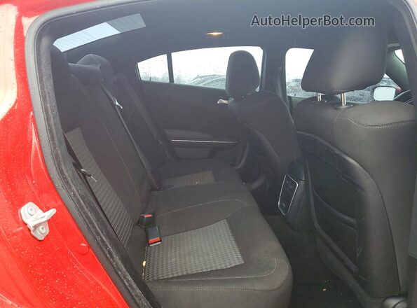 2C3CDXHG7NH106125 2022 DODGE CHARGER Red Հետևի նստատեղերի տեսք