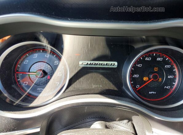 2C3CDXHG8GH326568 2016 DODGE CHARGER Белый Вид щитка приборов