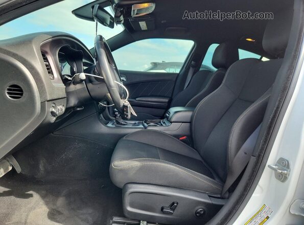 2C3CDXHGXKH710568 2019 DODGE CHARGER White Vista interior delantera