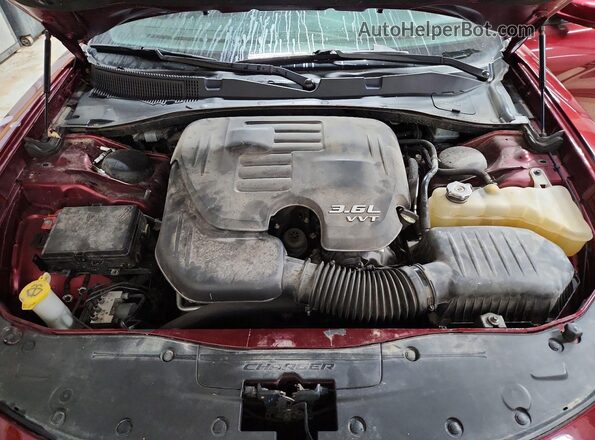 2C3CDXJG2HH538362 2017 DODGE CHARGER Бордовый Вид задней части салона