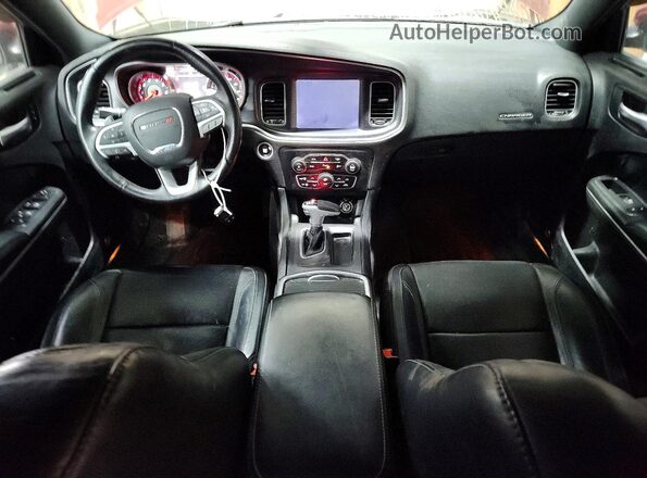 2C3CDXJG2HH538362 2017 DODGE CHARGER Бордовый Вид панели приборов
