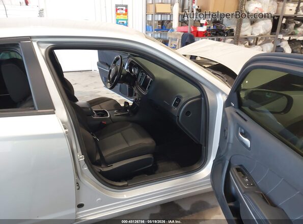 2C3CDXJG4MH549132 2021 DODGE CHARGER Silver Widok wnętrza z przodu