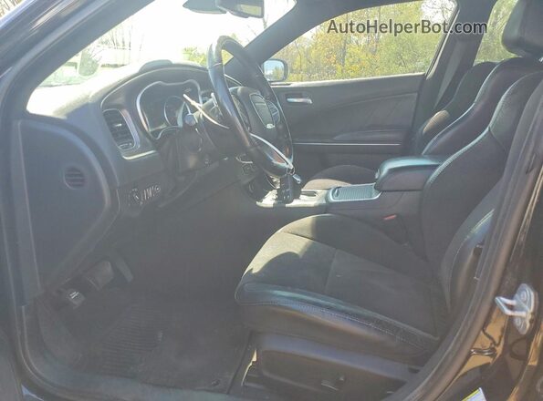 2C3CDXJGXJH231298 2018 DODGE CHARGER Черный Вид салона спереди